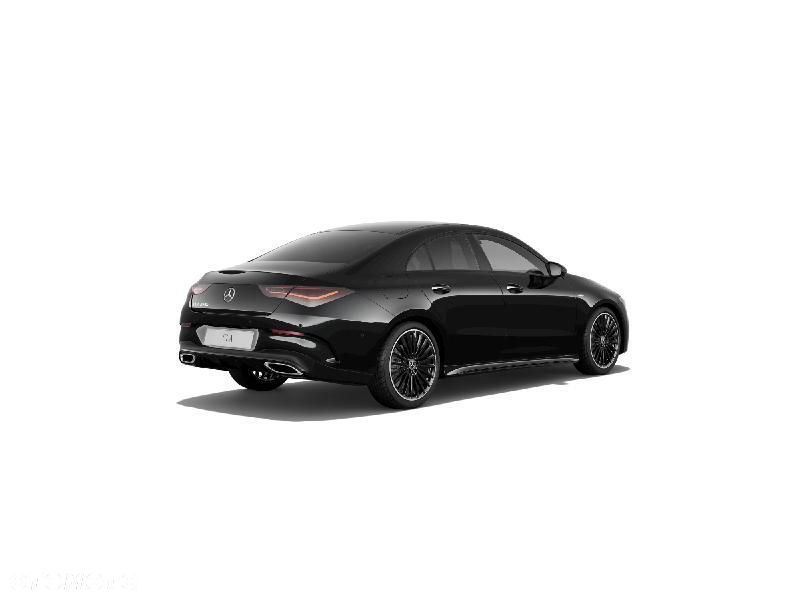Mercedes-Benz CLA - 2