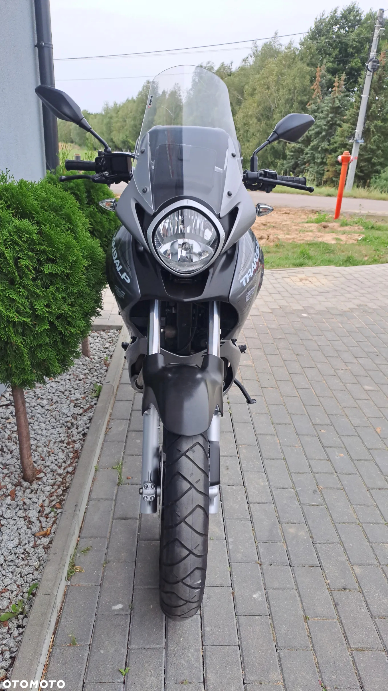Honda XL - 27
