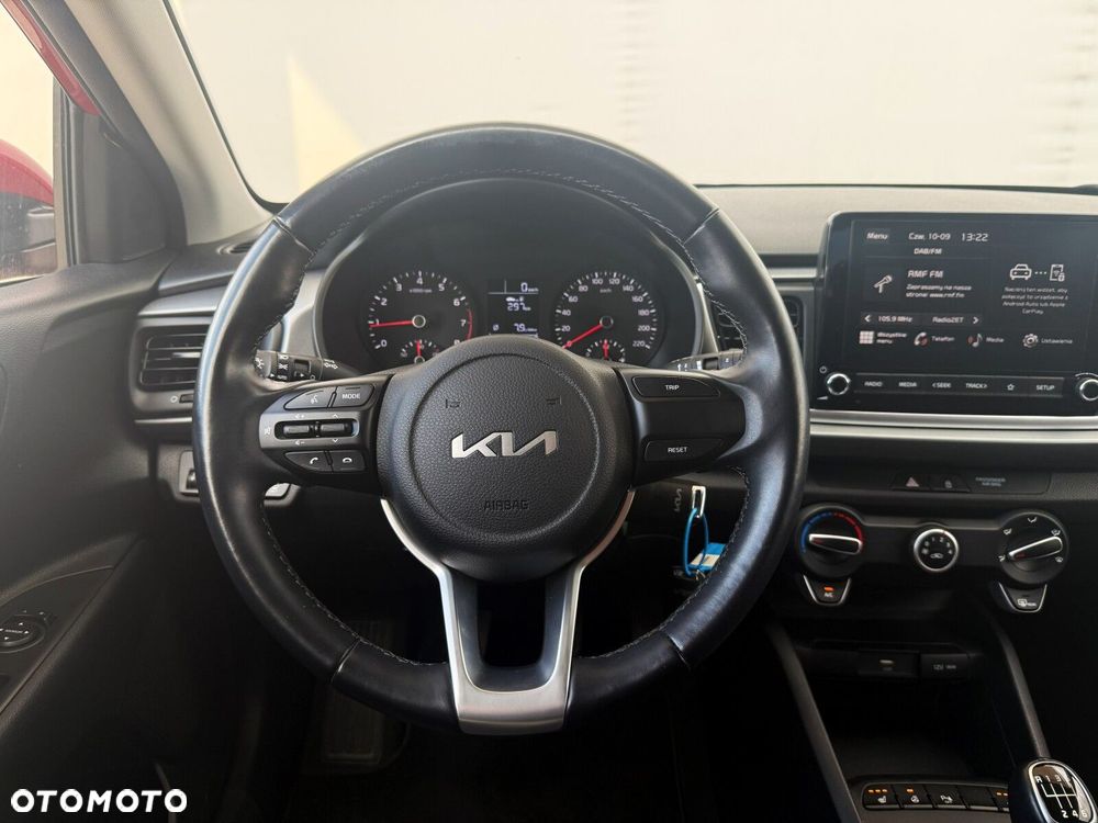 Kia Rio - 16