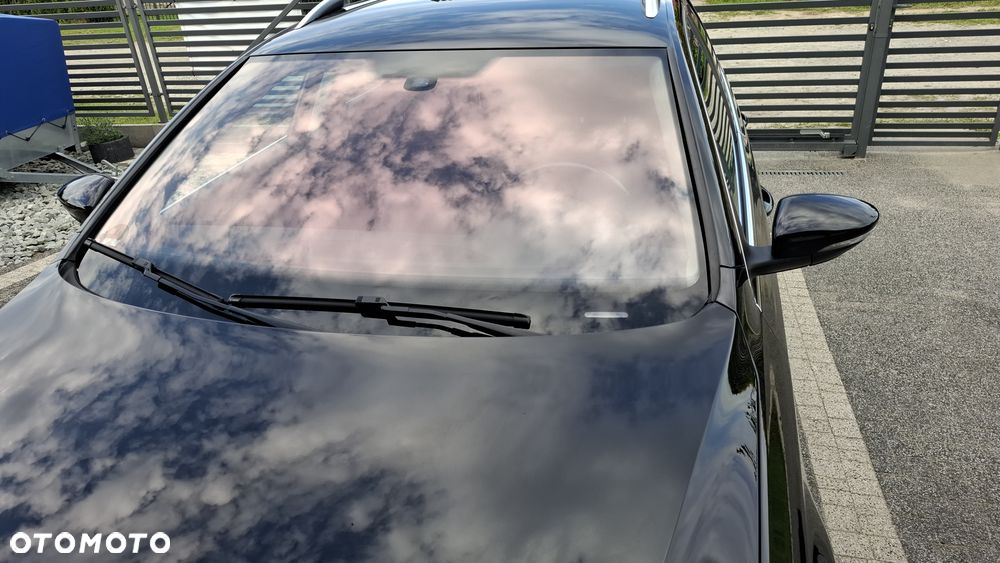Volkswagen Passat - 10