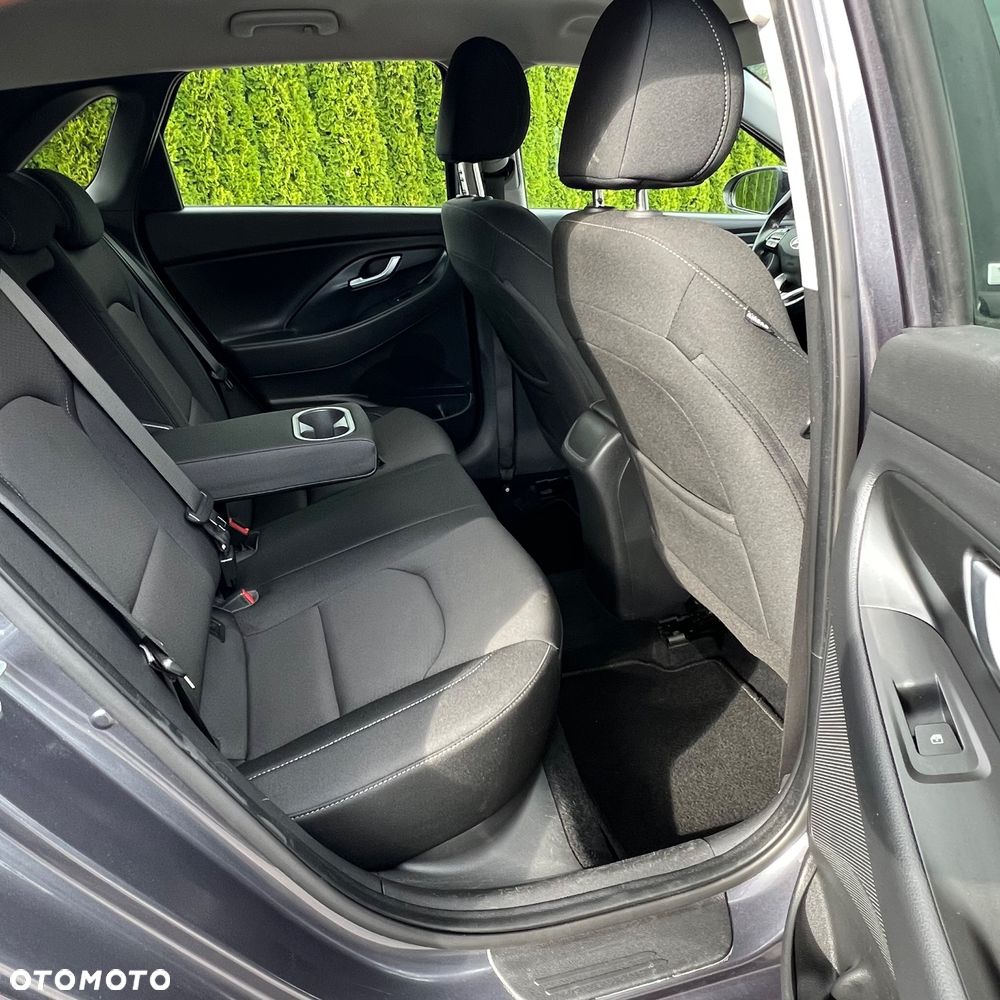 Hyundai i30 1.6 CRDI EDITION 30+ - 28