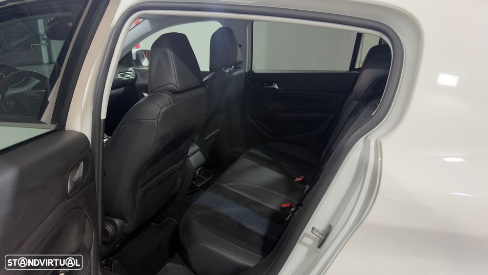 Peugeot 308 PureTech 130 GPF EAT8 Stop & Start Tech Edition - 12