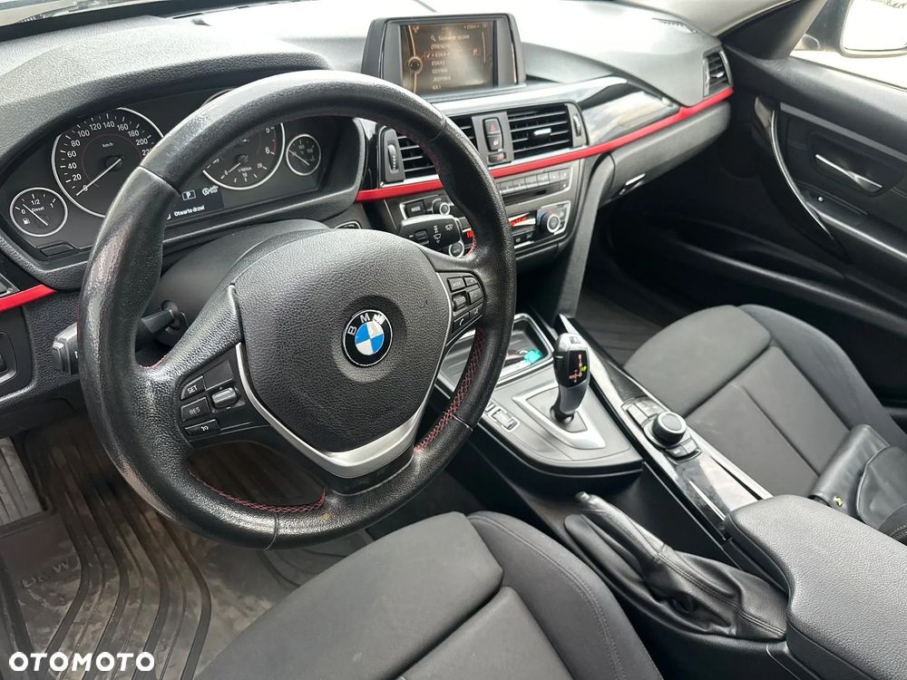 BMW Seria 3 - 12