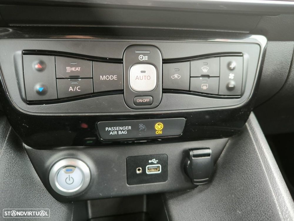 Nissan Leaf 40 kWh N-Connecta - 14