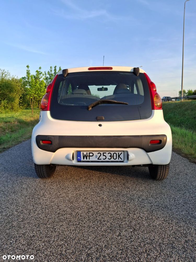 Peugeot 107 1.0 Happy - 7