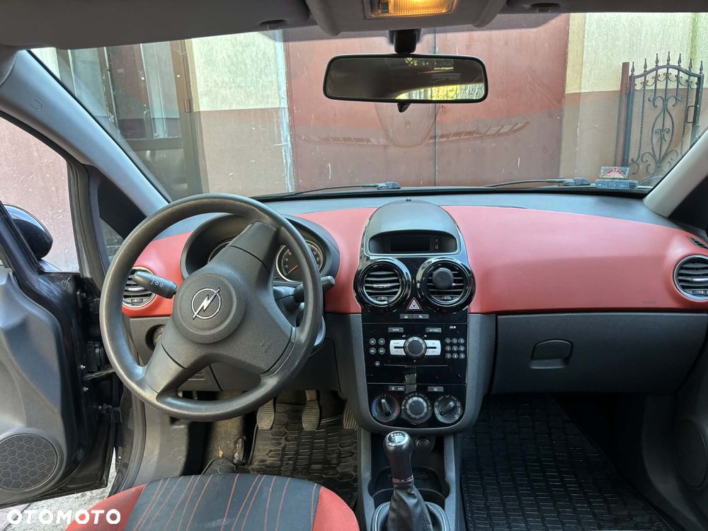 Opel Corsa 1.4 16V Enjoy - 12