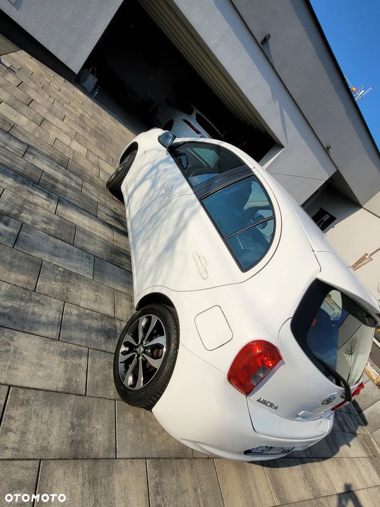 Nissan Micra 1.2 Tekna - 5