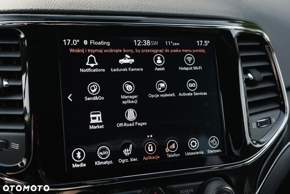 Jeep Grand Cherokee - 19