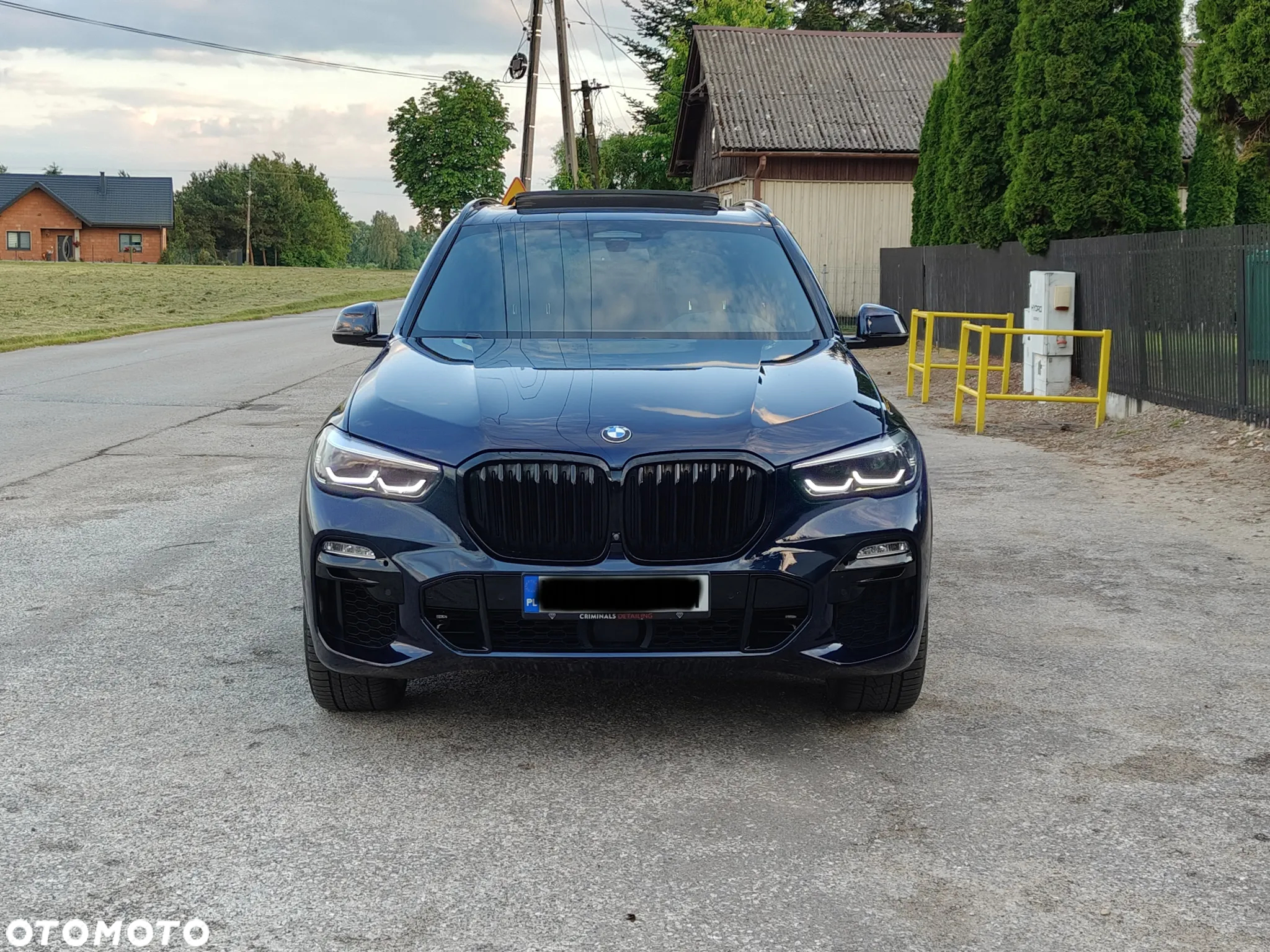 BMW X5 M M50i - 3