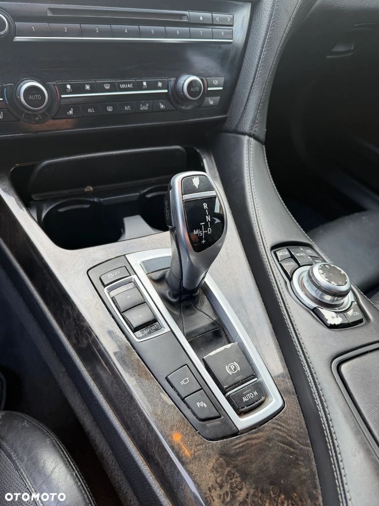 BMW Seria 6 650i - 27