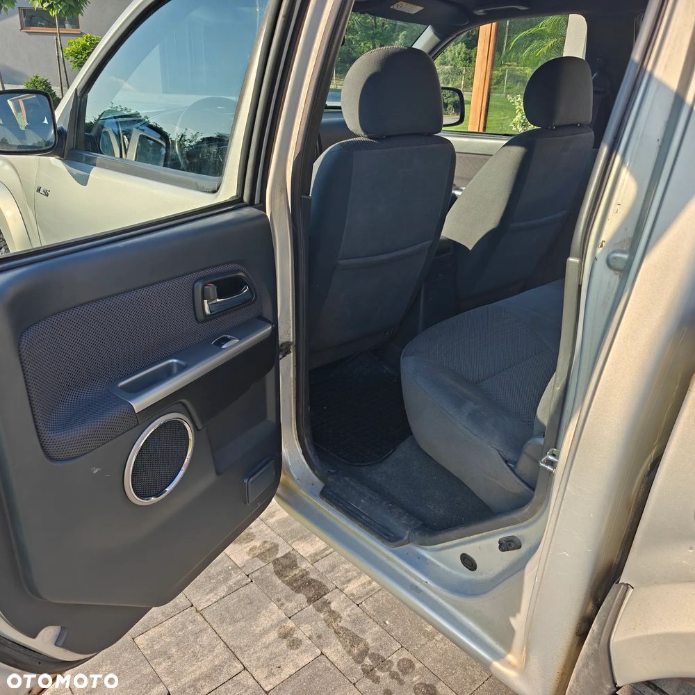 Isuzu D-Max 2.5d DC LS - 4