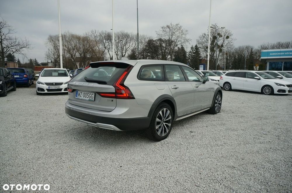 Volvo V90 Cross Country B5 D AWD Ultimate - 8