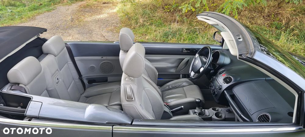 Volkswagen New Beetle 1.9 TDI - 10
