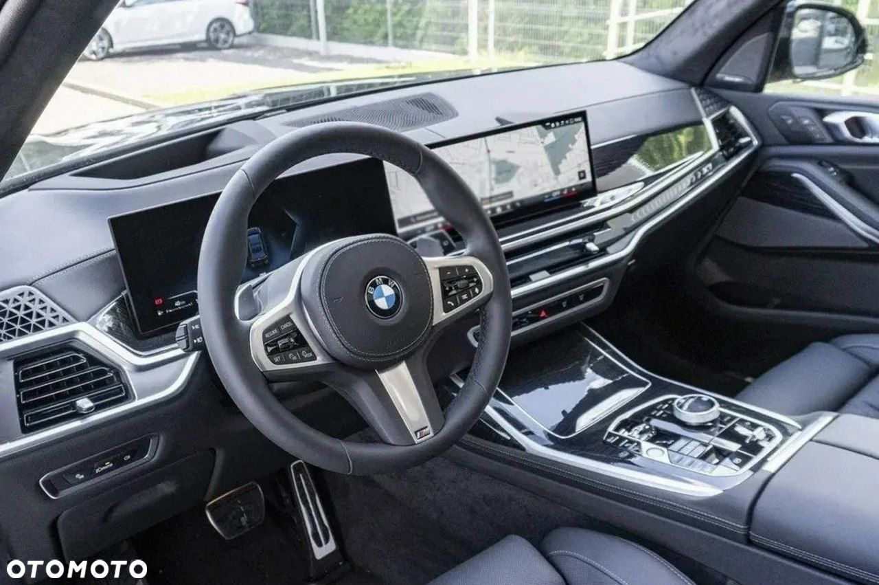 BMW X7 - 11
