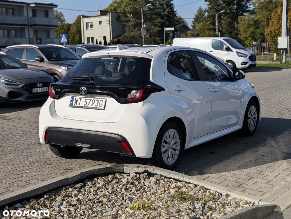 Toyota Yaris 1.5 Comfort CVT - 5