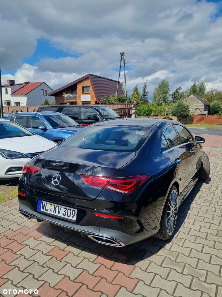 Mercedes-Benz CLA 220 4Matic 7G-DCT AMG Line - 35