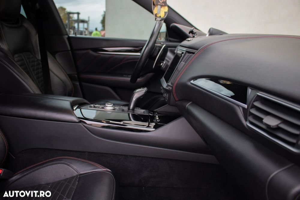 Maserati Levante - 14