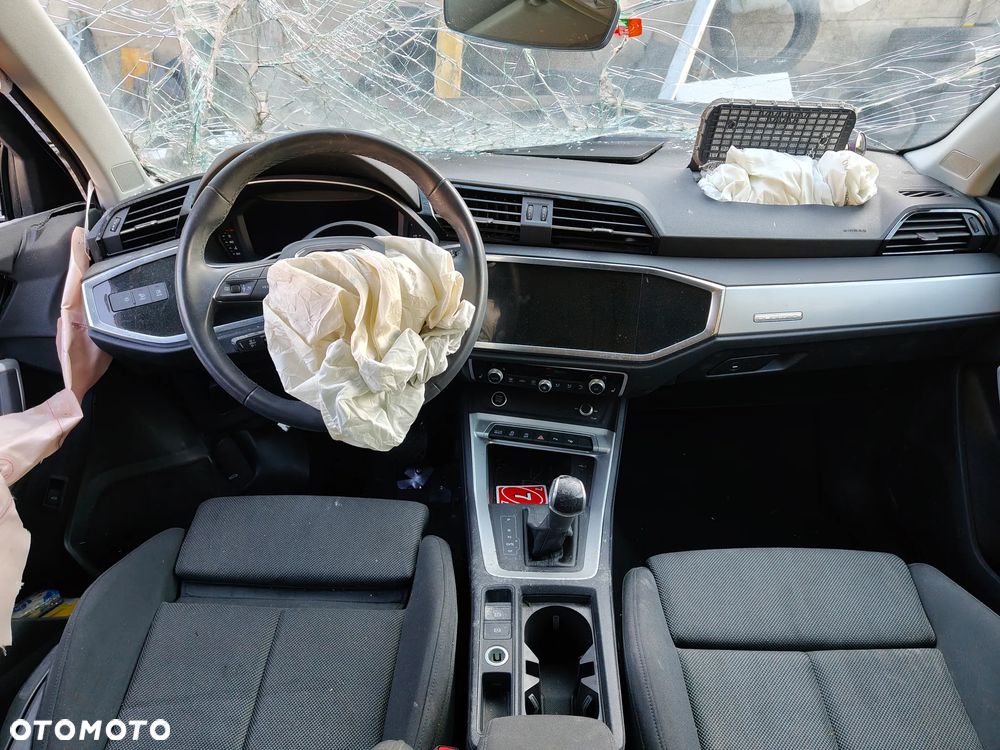 Audi Q3 40 TFSI Quattro S tronic advanced - 14