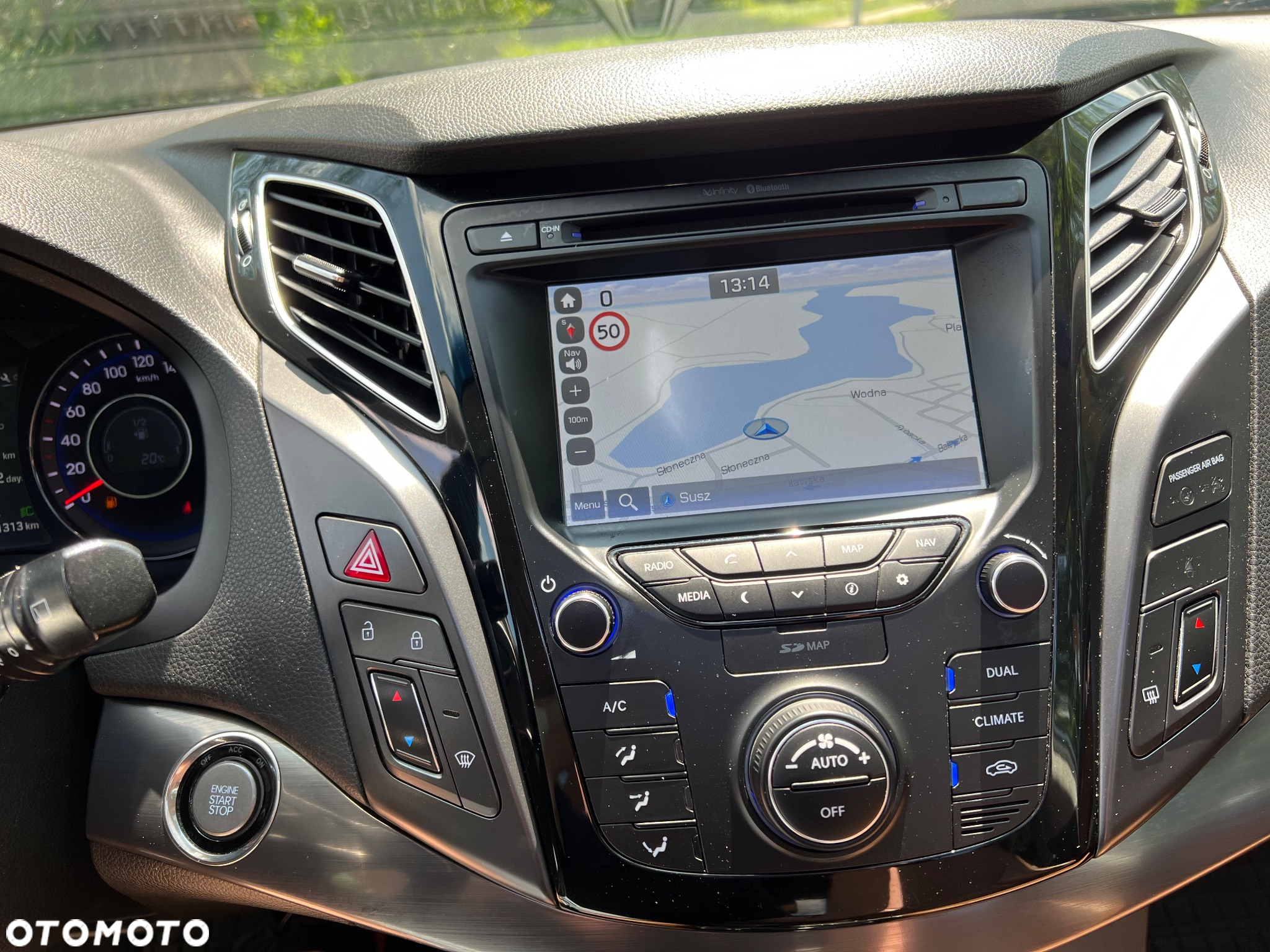 Hyundai i40 1.7 CRDi BlueDrive Premium DCT - 17