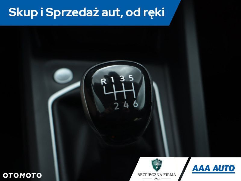 Volkswagen Golf Variant - 15