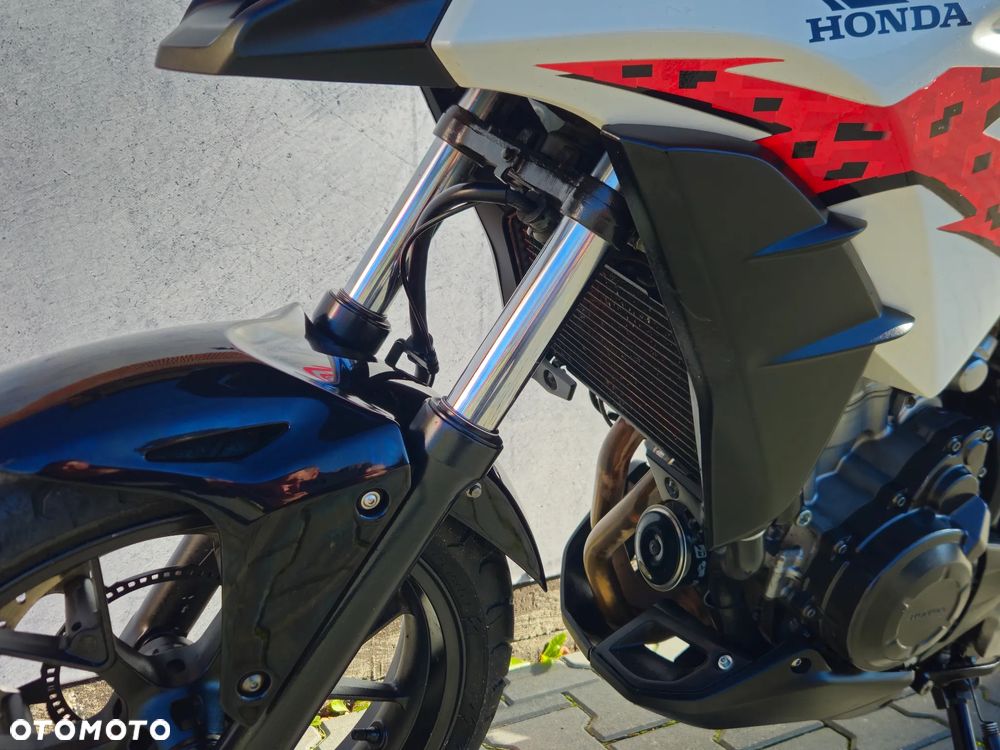 Honda CB - 11