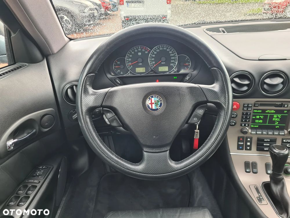 Alfa Romeo 166 3.0 Sport Distinctive - 19