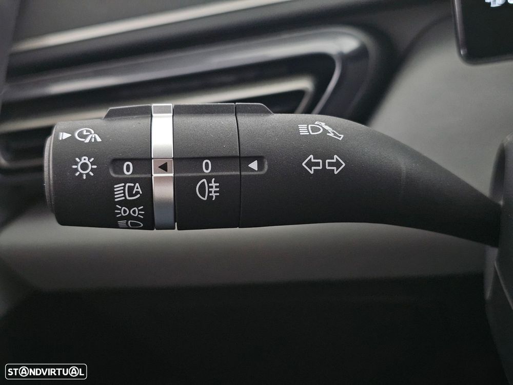 BYD Dolphin Surf 43.2 kWh Comfort - 34