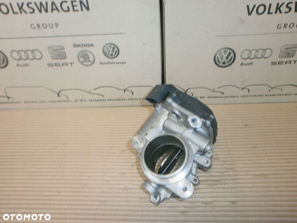 PRZEPUSTNICA POWIETRZA 04L128063H 1.6 2.0TDI IDEALNA GWARANCJA - 2
