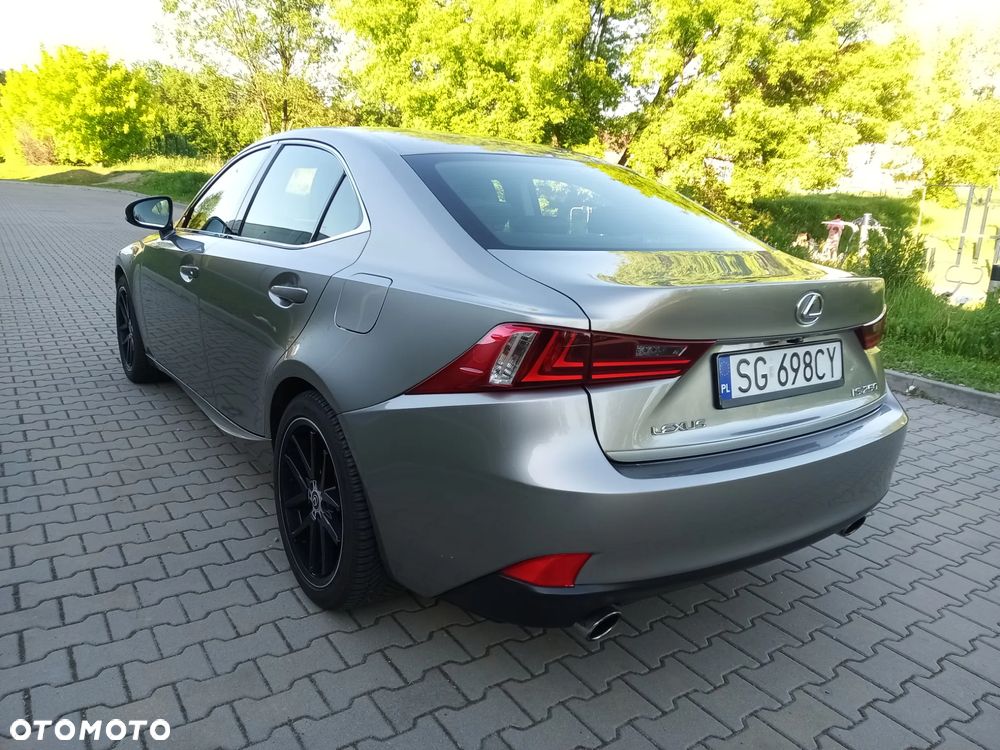 Lexus IS 250 Classic - 4