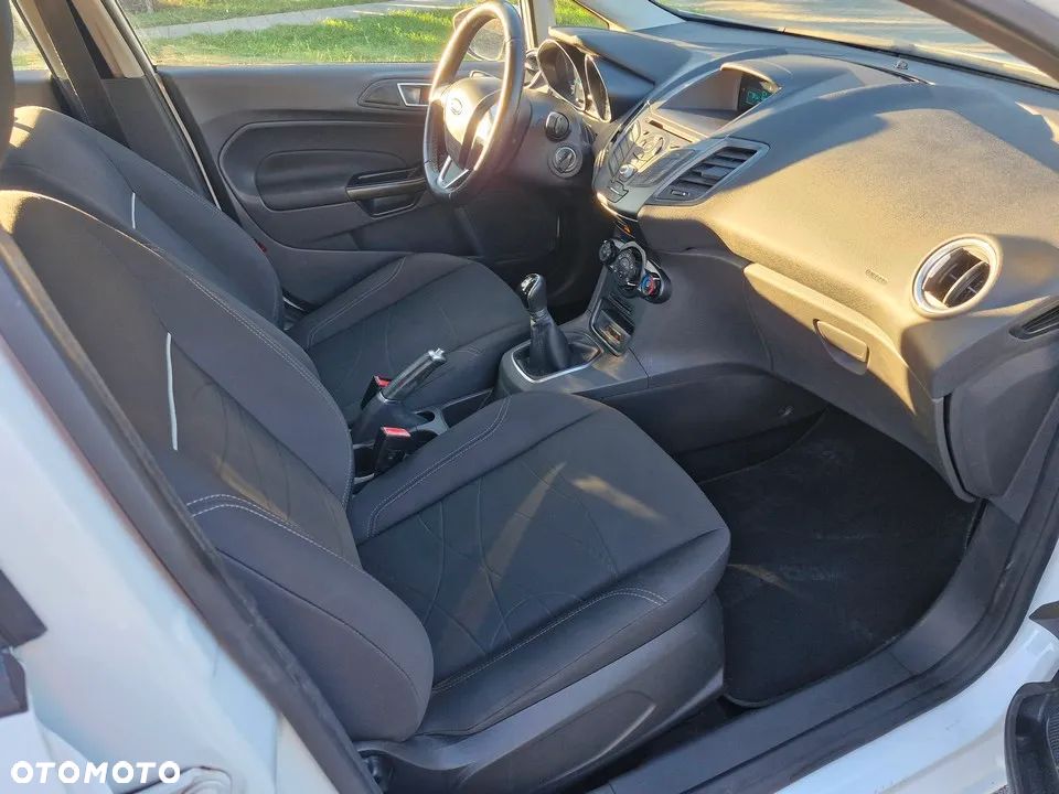 Ford Fiesta 1.25 Trend - 10