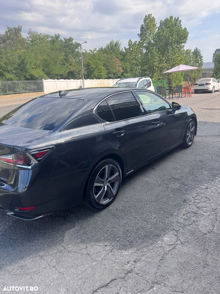 Lexus Seria GS - 5