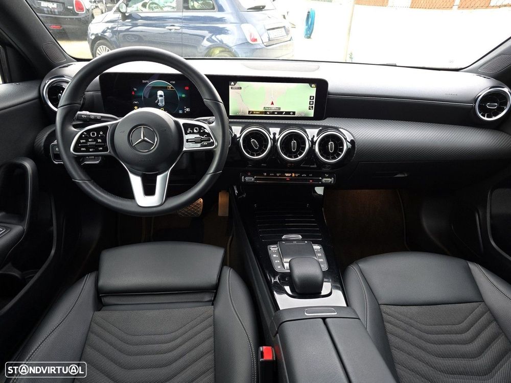 Mercedes-Benz A 180 d AMG Line Aut. - 21