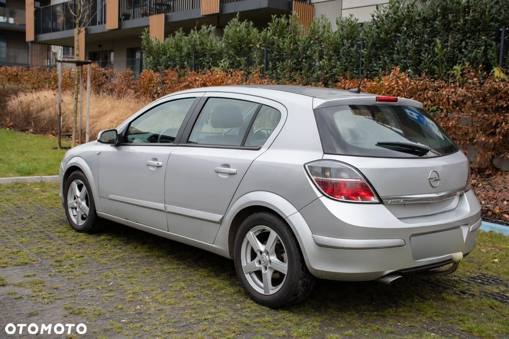 Opel Astra 2.0 Turbo Sport - 6