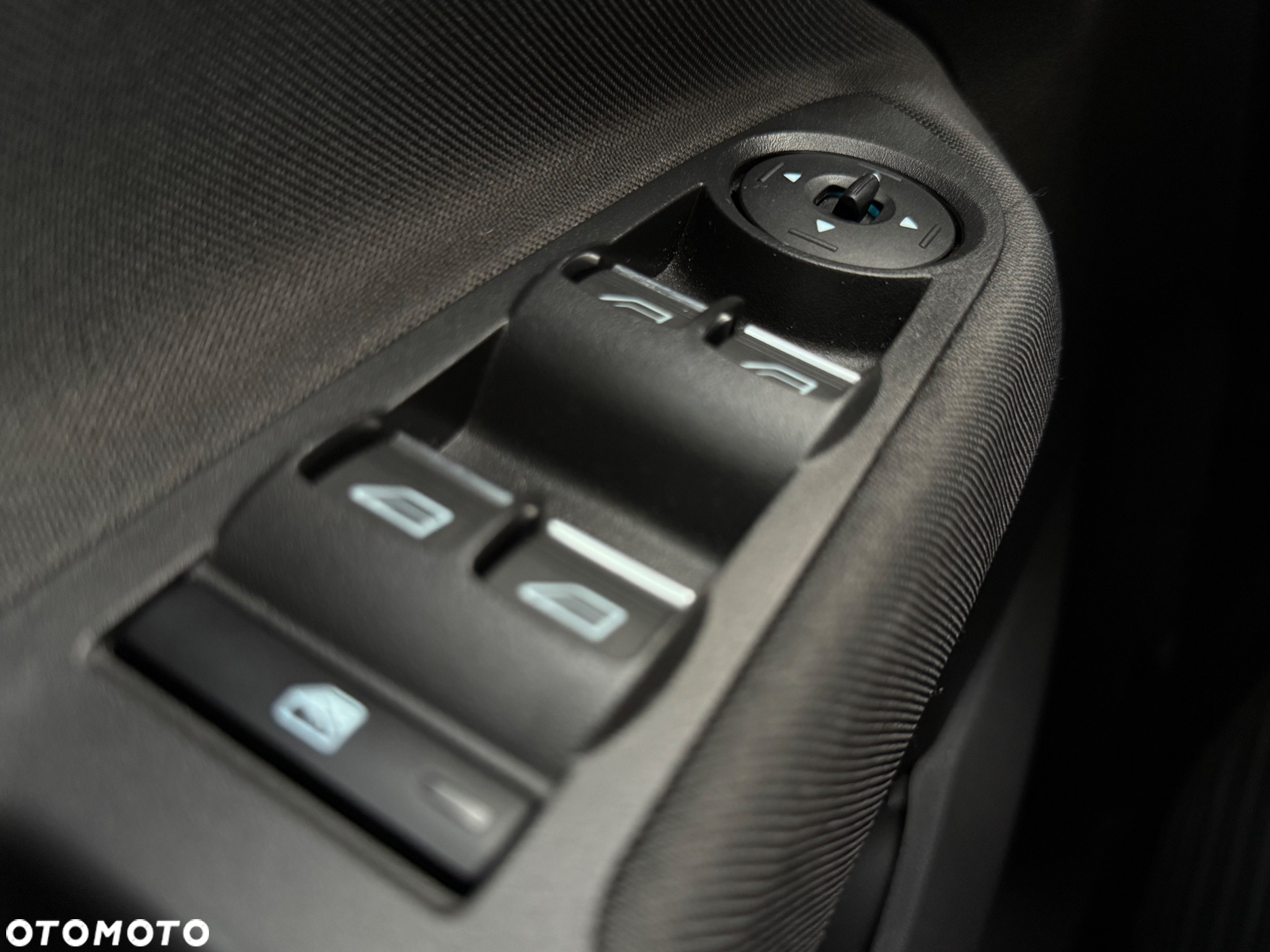 Ford C-MAX 1.5 TDCi Edition - 21