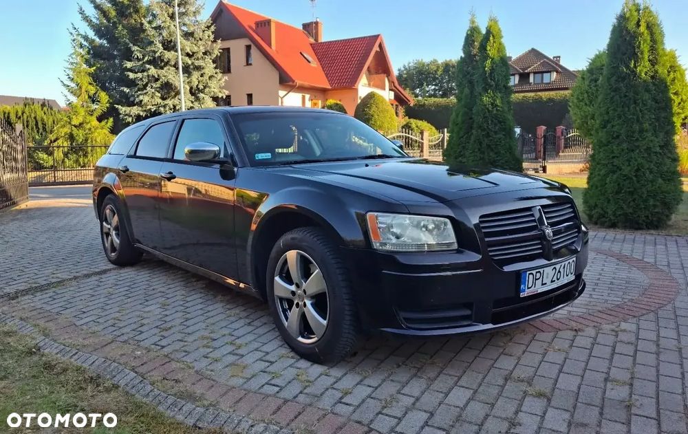 Dodge Magnum 2.7 V6 - 1