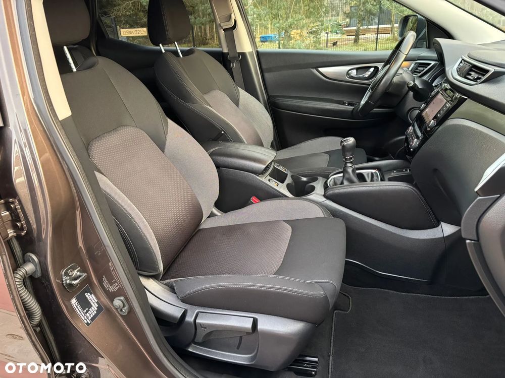 Nissan Qashqai 1.3 DIG-T N-WAY - 27