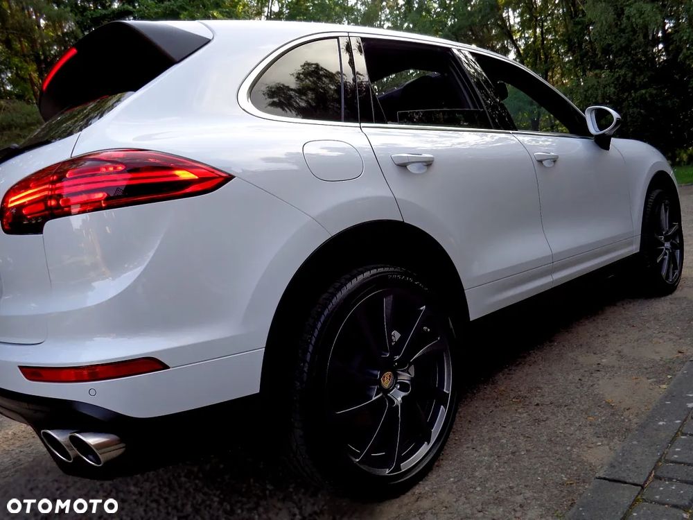 Porsche Cayenne - 18