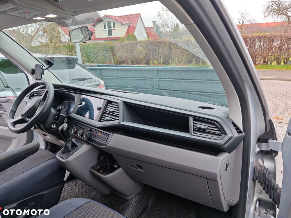 Volkswagen Caravelle 2.0 TDI L1 Comfortline DSG - 9