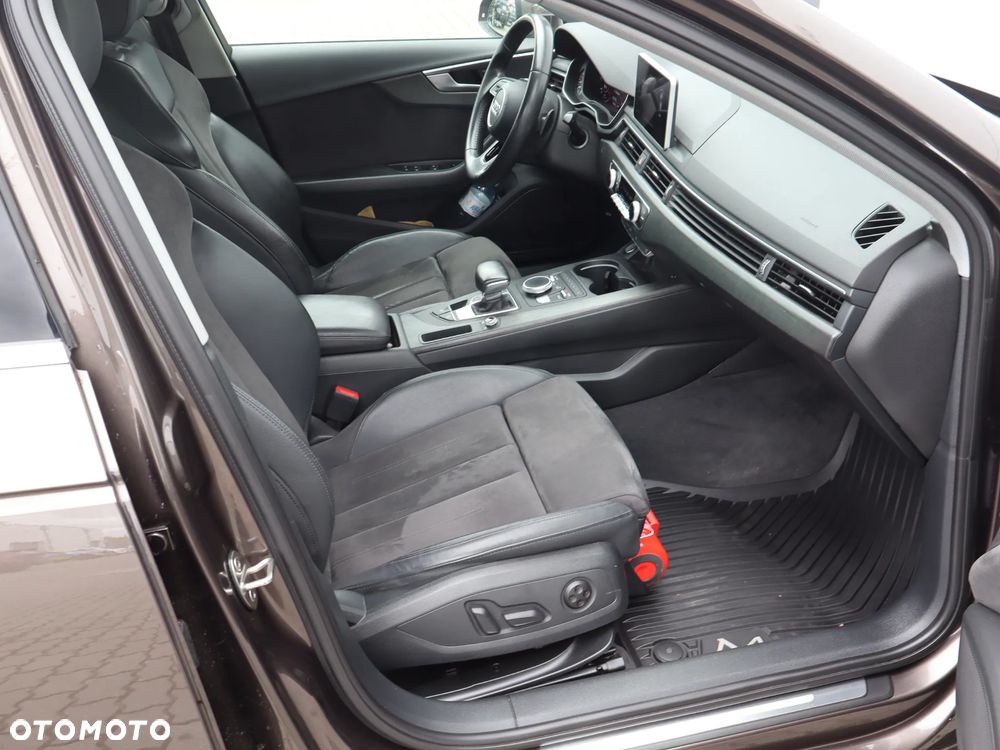 Audi A4 Limousine 40 TFSI Sport S tronic - 12