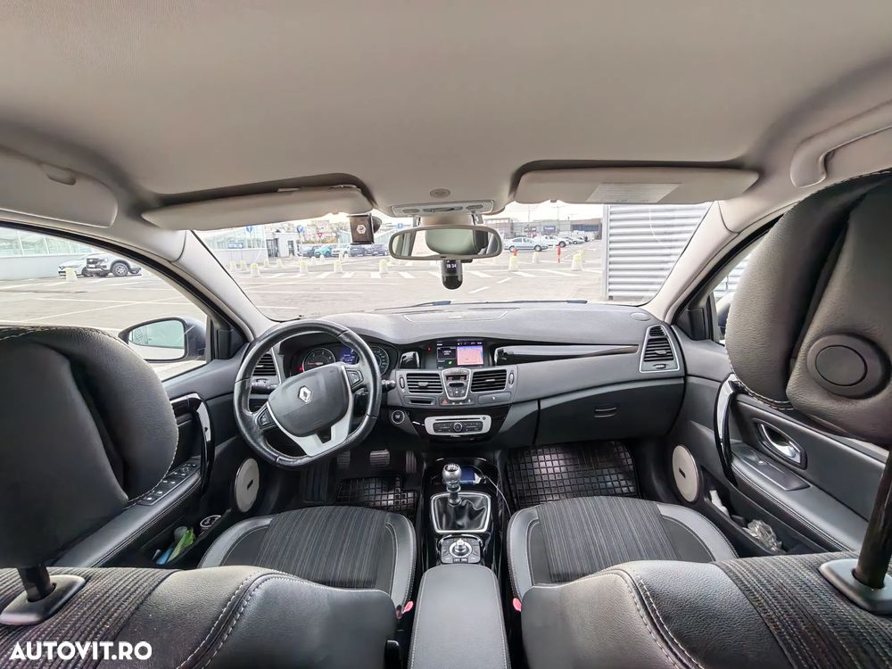 Renault Laguna - 6