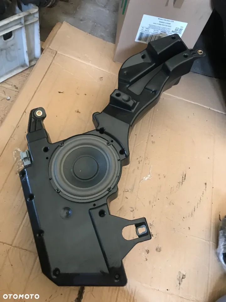 GŁÓŚNIK SUBWOOFER JEEP RENEGADE 52016524 - 2