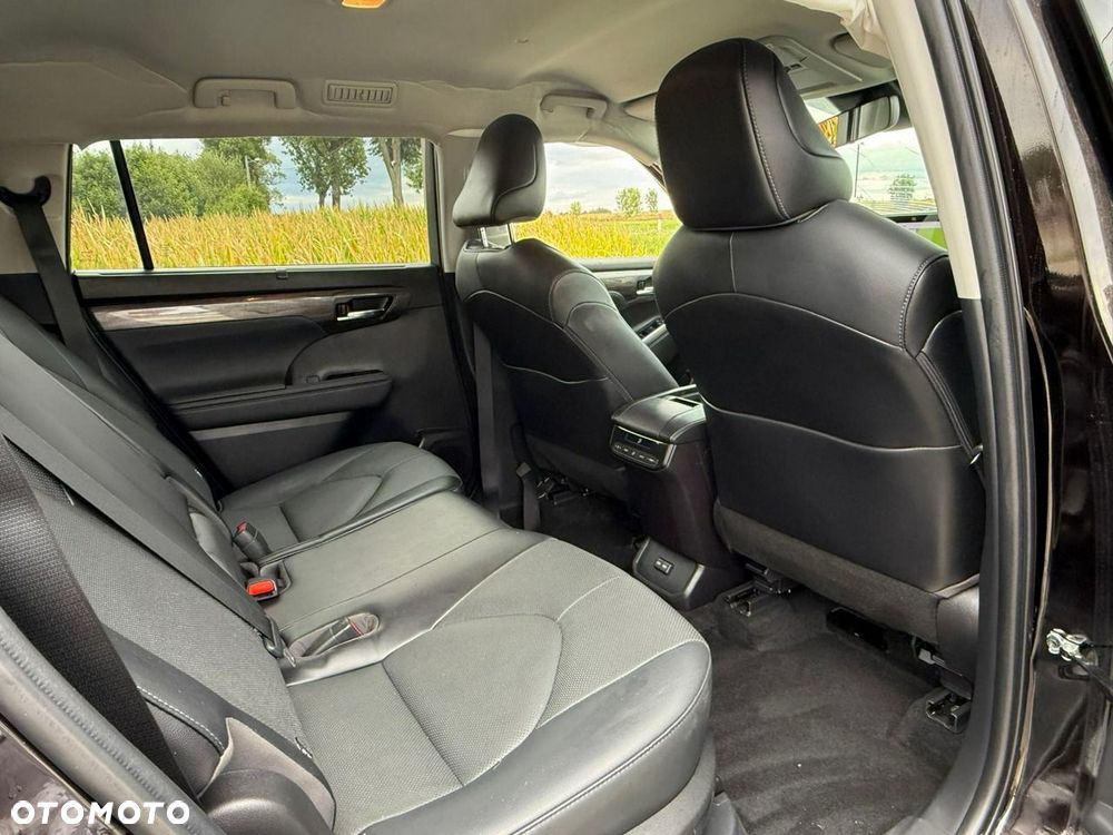 Toyota Highlander 2.5 Hybrid Executive - 21