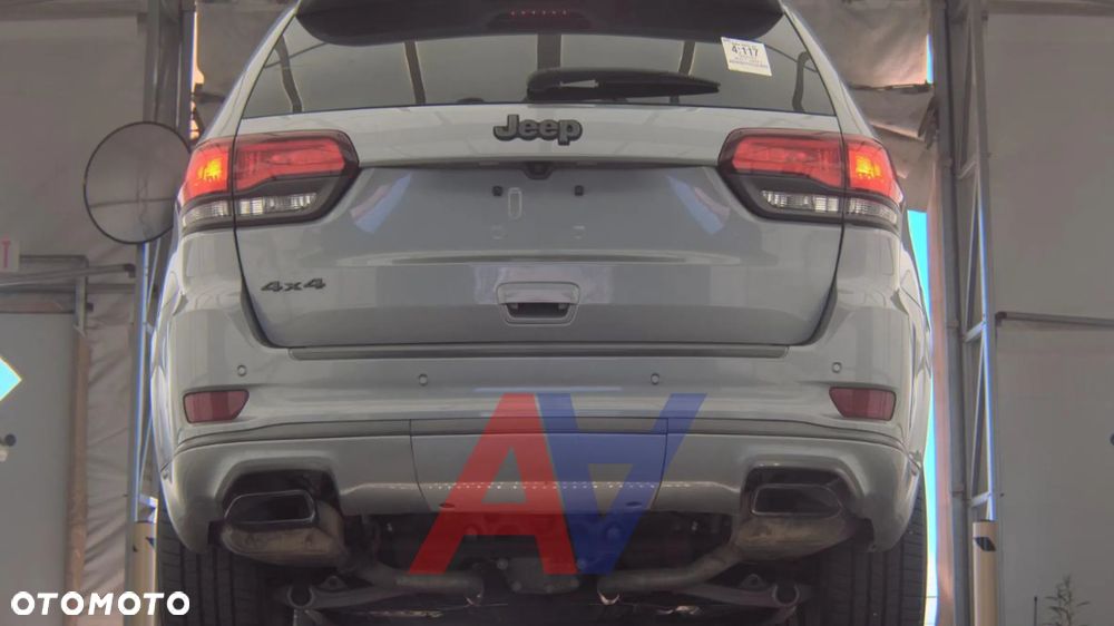 Jeep Grand Cherokee 5.7 V8 HEMI Overland - 2