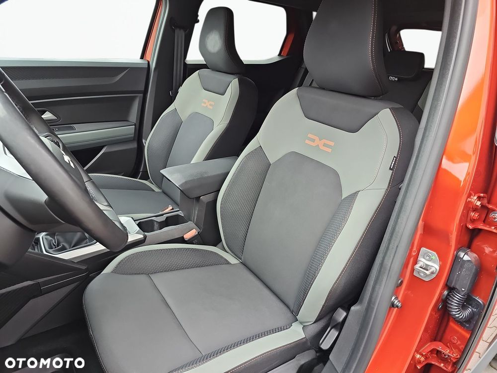 Dacia Duster 1.2 TCe mHEV Extreme 4x4 - 11
