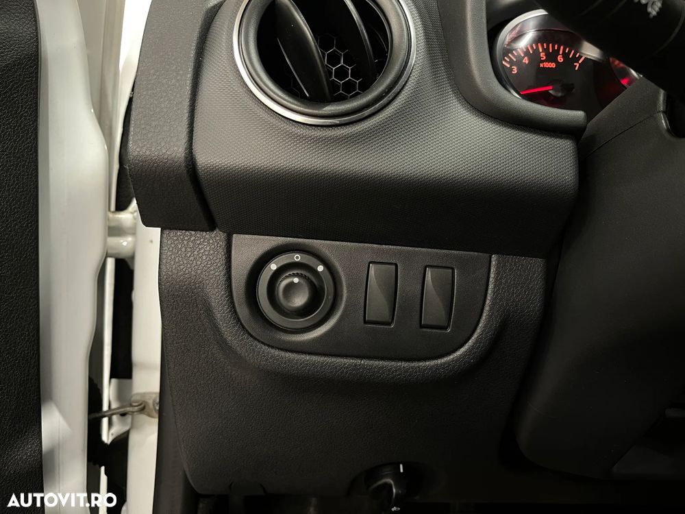 Dacia Logan 1.5 Blue dCi Laureate - 18