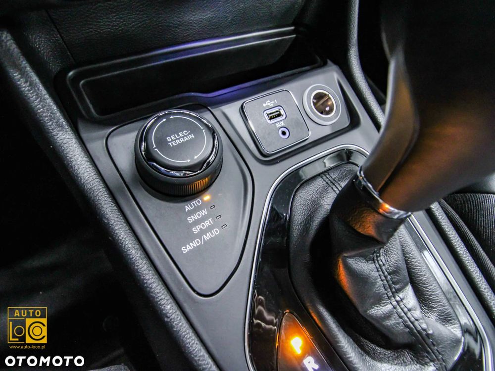 Jeep Cherokee 2.0 T Active Drive I Automatik Limited - 32