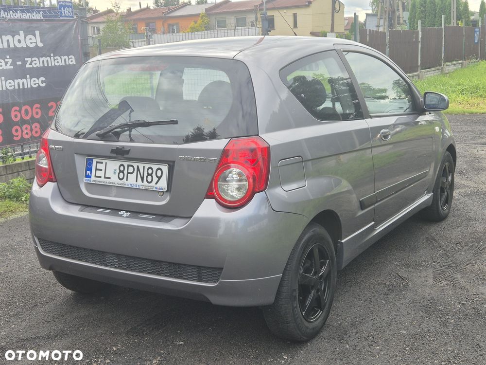 Chevrolet Aveo - 3