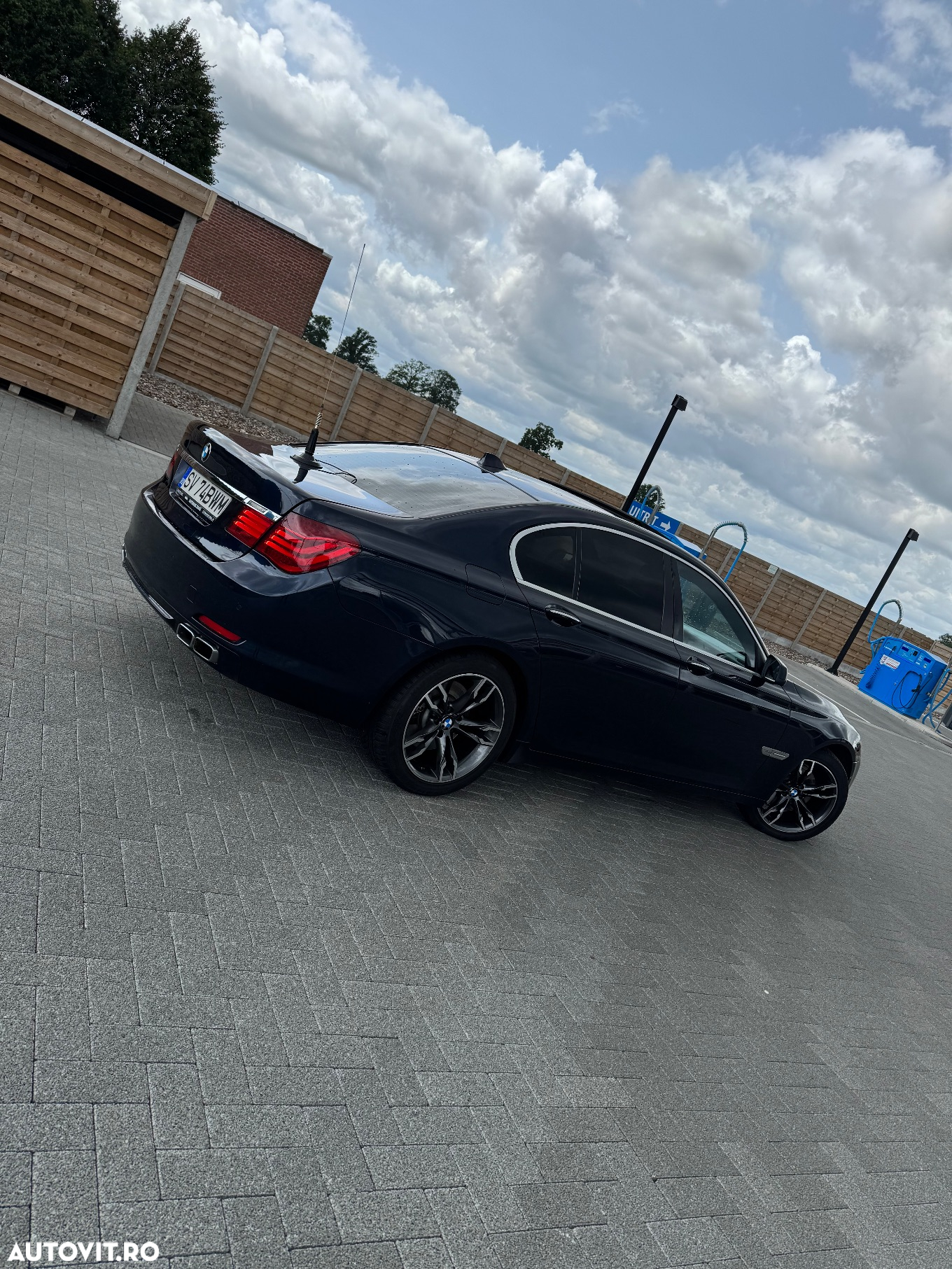 BMW Seria 7 740d xDrive Aut. - 5