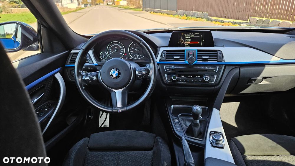 BMW 3GT 318d M Sport - 17