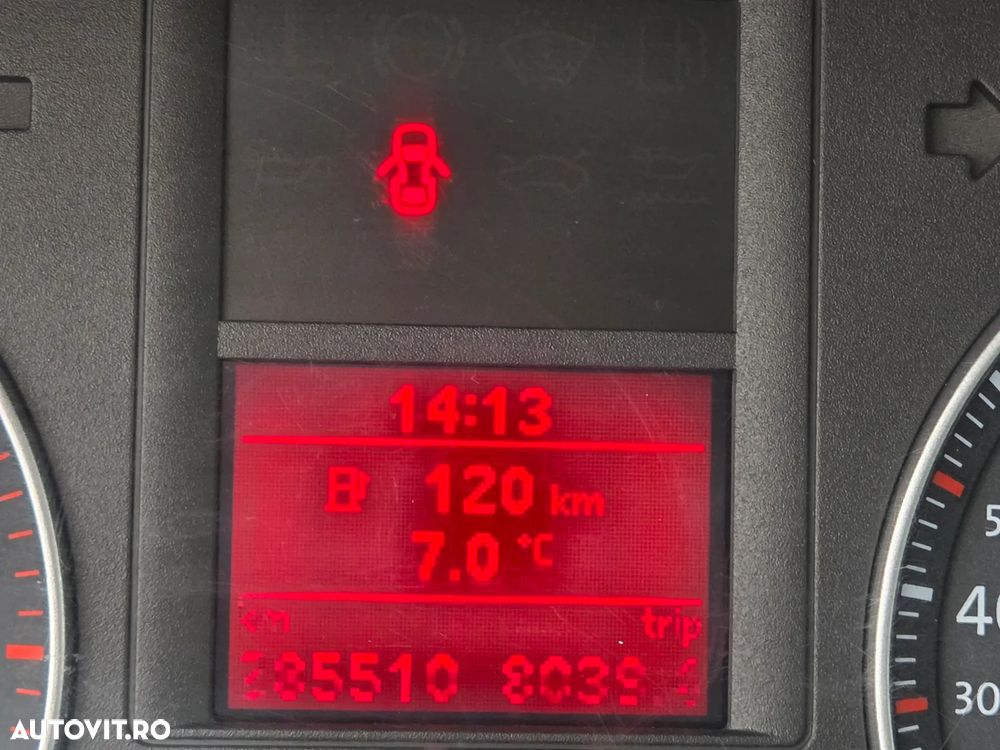 Volkswagen Golf 1.9 TDI Comfortline - 11